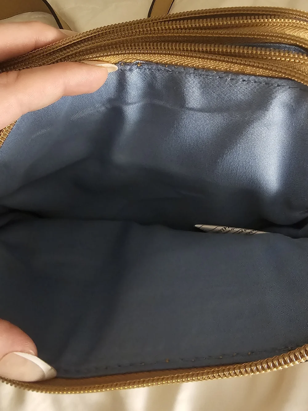 Women’s Tan Pebbled Crossbody Bag Triple Zip Blue Lining Detachable Strap